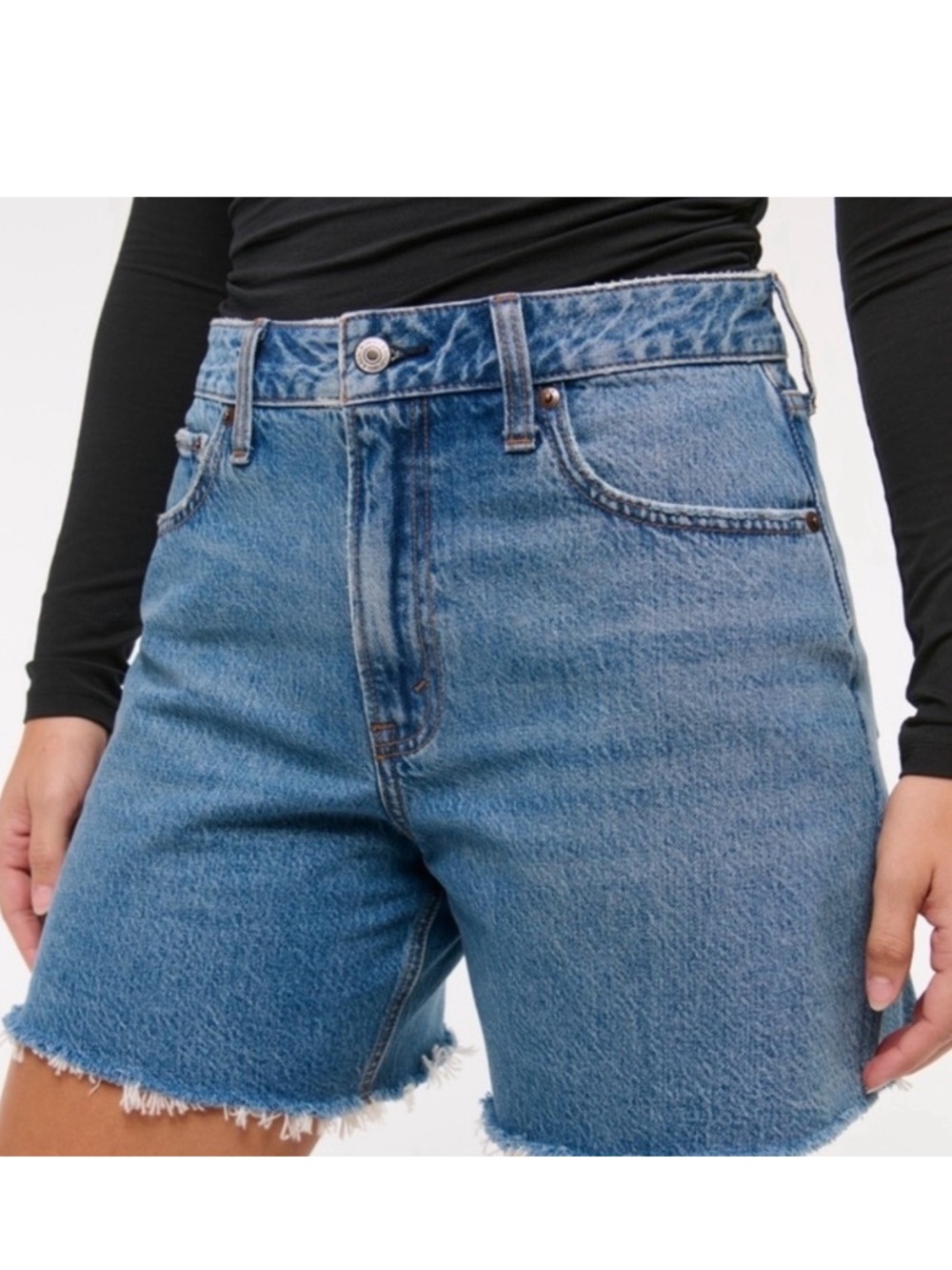 Abercrombie & Fitch The Loose Short Mid Rise Denim Blue Shorts Women’s Size 26